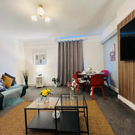 2-Bedroom Plus Living Room Flats Near Edgware Road 런던 외부 사진