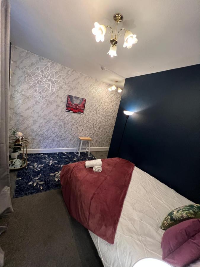 2-Bedroom Plus Living Room Flats Near Edgware Road 런던 외부 사진