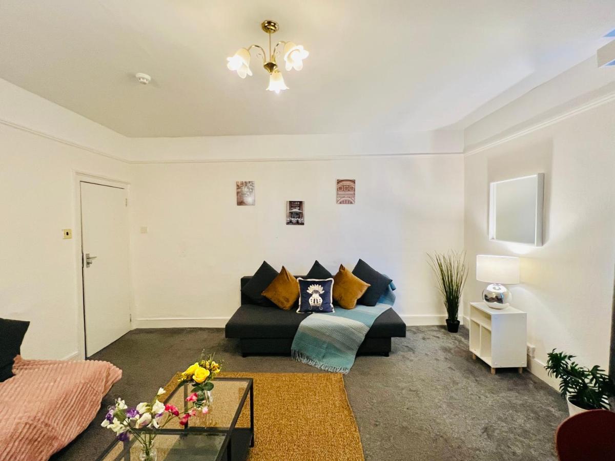 2-Bedroom Plus Living Room Flats Near Edgware Road 런던 외부 사진