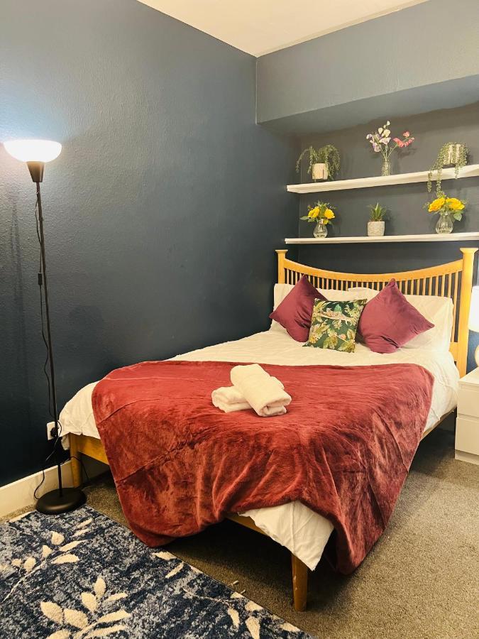 2-Bedroom Plus Living Room Flats Near Edgware Road 런던 외부 사진