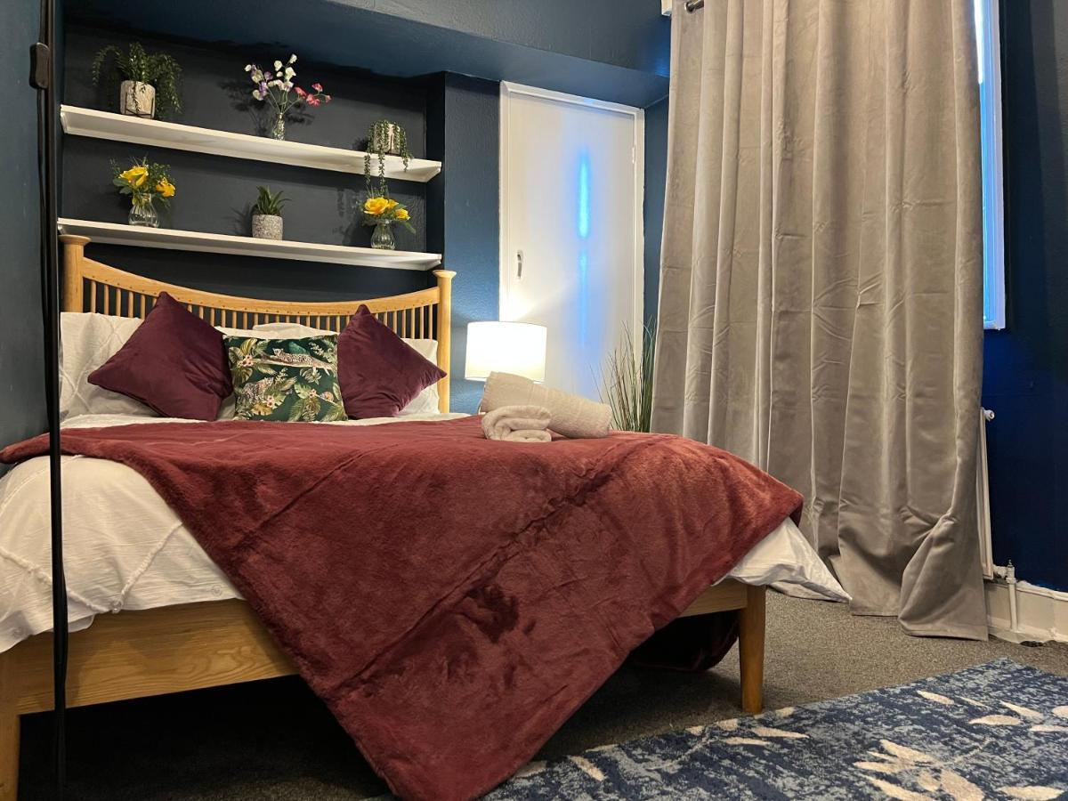 2-Bedroom Plus Living Room Flats Near Edgware Road 런던 외부 사진